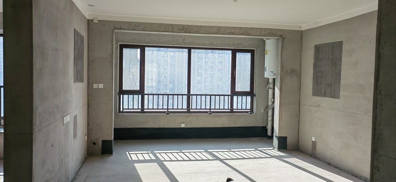 出售：邯郸东区春华秋实竹园，小高层，一梯一户，三室两厅两卫，140平米。学校配套（第 6 张）
