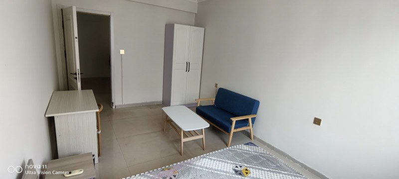 鸿基花园合租房 单间 精装全套免费宽带次卧
主卧独卫厨房间可燃气做饭主卧大阳台（第 1 张）