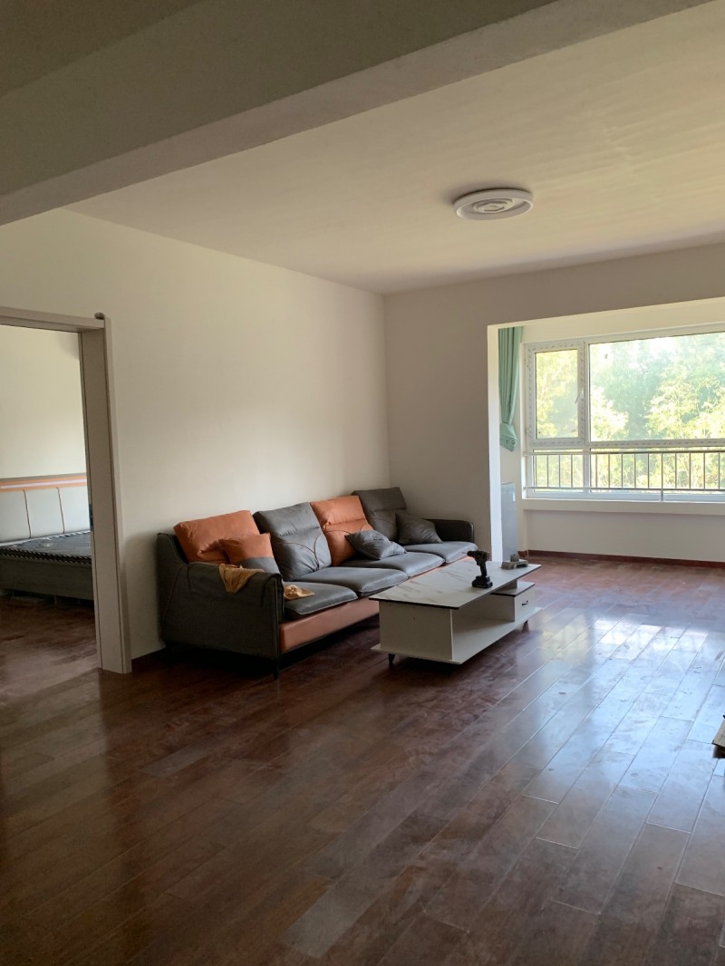 沙辛庄回迁房140平首次出租，三室两厅一厨一卫，家电齐全拎包入住，年租金不高，随（第 9 张）