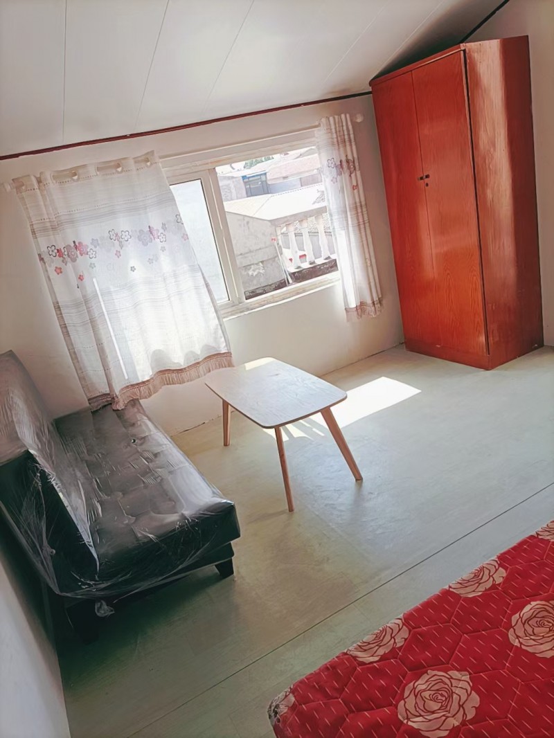 乾城花园对过高庄出租自建房一室一厅一厨一卫，可短租出入方便，领包入住 非诚勿扰！（第 3 张）