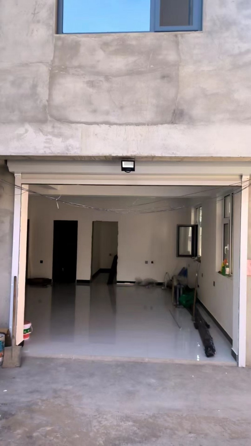 武安职教中心果园街自建房 【门市出租】双马北半坡，生活购物超市附近，门市正对马路（第 1 张）