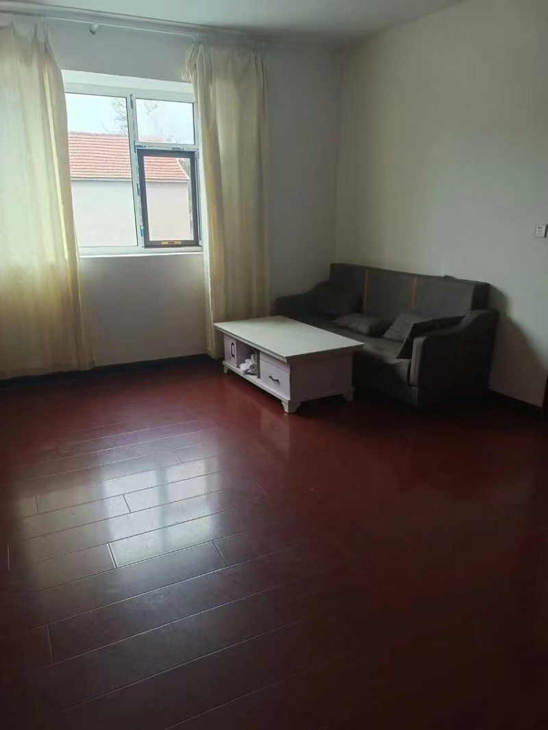 出租房屋，西关自建房，三室一厅一厨一卫，有空调，热水器，家具齐全，拎包入住，临近（第 2 张）