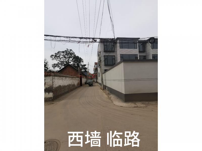 出售 城南独院三层楼房300多平左右 带小院 非诚勿扰！（第 3 张）