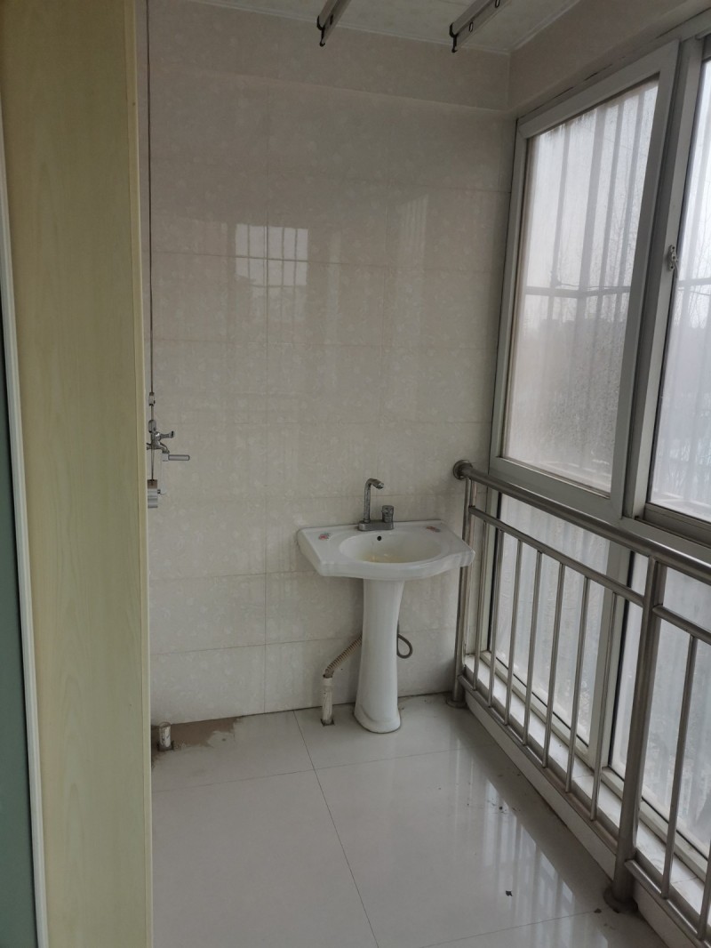 出租房屋 广平小学附近 家具齐全，水电方便 三室一厅一厨一卫 独立户型，拎包入住（第 7 张）