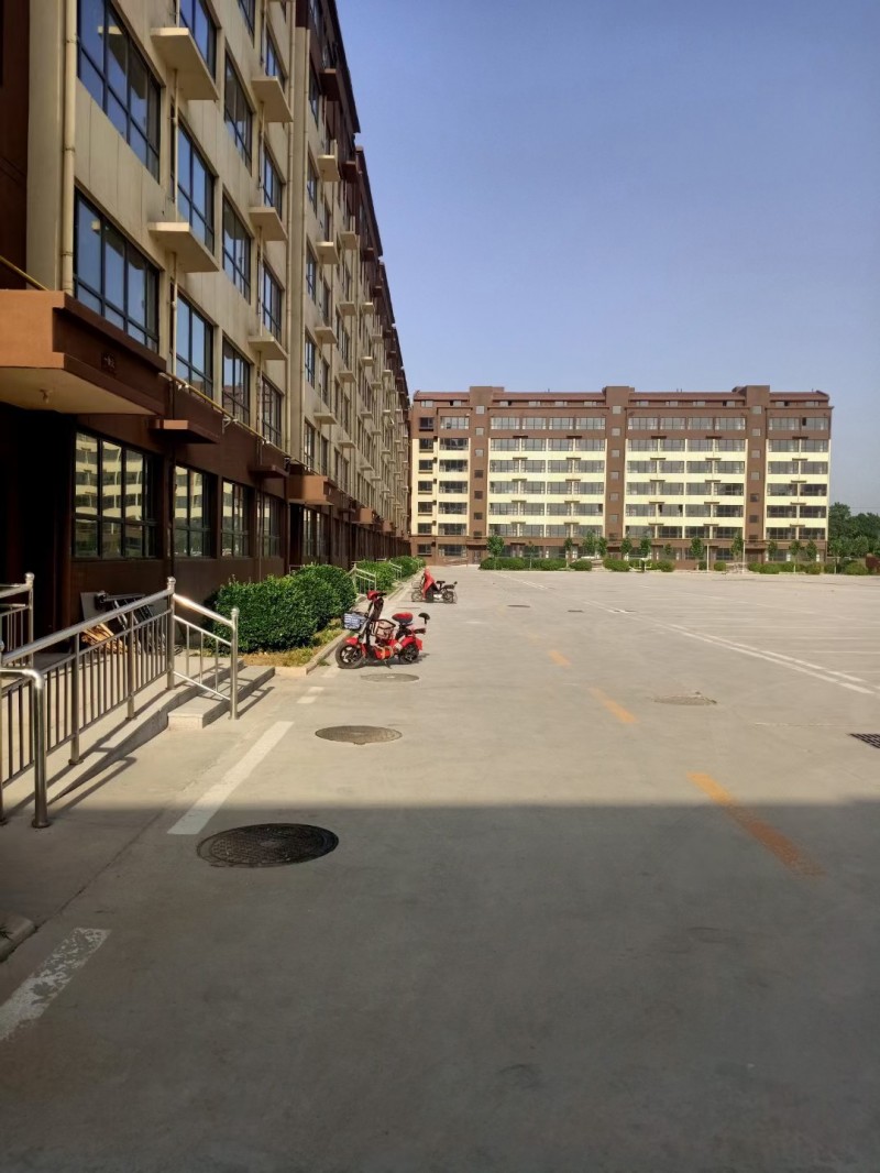 广平现房，即买即住均价2700-3000 幼儿园，小学，中学区房永久产权 80-（第 1 张）