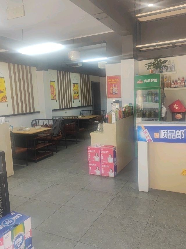 门市出租 临街商铺，地段好，客流量大（第 2 张）