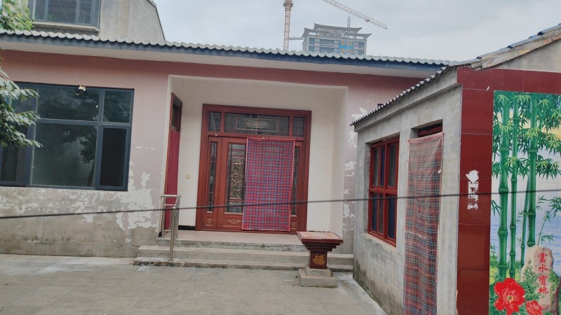 出租：魏董村临街独院一处，可拎包入住。（第 4 张）