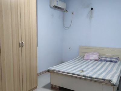 【沁园小区】 首次出租拎包入住 家具家电齐全，两部空调， 两居室两厅一卫一大阳台（第 4 张）