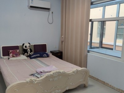 【沁园小区】 首次出租拎包入住 家具家电齐全，两部空调， 两居室两厅一卫一大阳台（第 5 张）