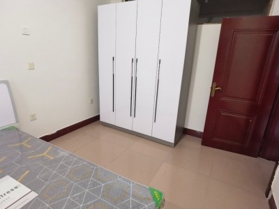 自建房出租，南临广平小学，北临站前路小学，西临县医院，东临联华超市，第三实验小学（第 3 张）