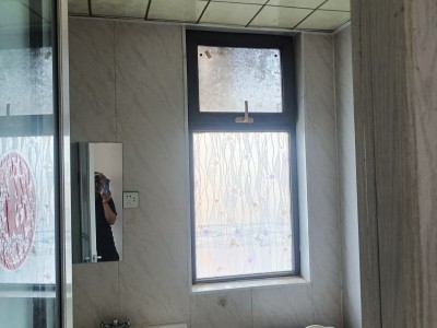 出租万浩新城三室两厅两卫简装，有空调家具掂包入住！停车方便（第 5 张）