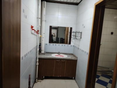 出租老建委家属院 位于成安县菜市场红绿灯附近，出行便利，附近有超市菜市场，紧挨东（第 2 张）