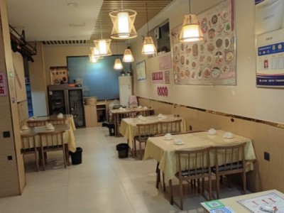 现有餐饮饭店转让！！！ 店名:湘味小馆 面积:120平米 地址:广平东城南街老华（第 3 张）