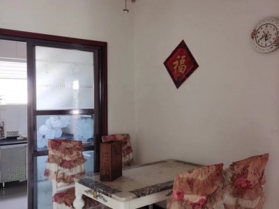 【德磬苑】出租自建房总层四层，出租三楼，水电暖齐全，三室二厅一卫，一百二十平拎包（第 5 张）