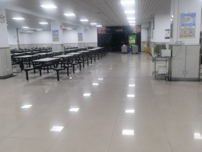 5000—6000，管吃住（第 1 张）