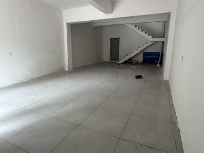 门市出租上下楼，可整租，可分租。一层70平米地址：肥乡区实验小学十字路口东行50（第 2 张）
