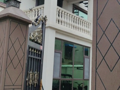 出租焦庄自建房二楼独院120平，紧邻实验一，一中。有意者联系（第 1 张）