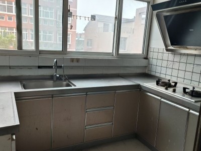 个人出租宏馨佳园四期楼房2层，家具家电齐全拎包入住，月租1000（第 3 张）
