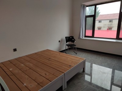 出租房屋出租站前路西自建房3楼，三室两厅一卫，配套齐全，紧邻站前路小学，火车站，（第 3 张）