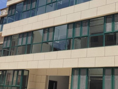 出租成安县二环路便民市场对过，紧邻富康小学，成安人民广场，三室两厅两卫，一楼东户（第 2 张）