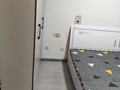 【锦绣名都】出租三室两厅一卫，家具家电齐全，水电暖齐全，年租带暖气（第 2 张）