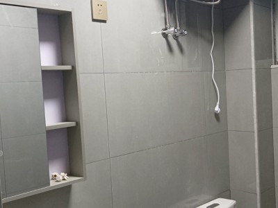 出租县城石辛寨村西自建单元房两室一厅一卫，三室一厅一卫，临近二中，四中，五完小，（第 5 张）