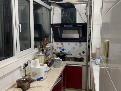 【经委家属院】房屋急售，实验小学，四中学区房，两室一厅，双气，带地下室，步梯4楼（第 4 张）