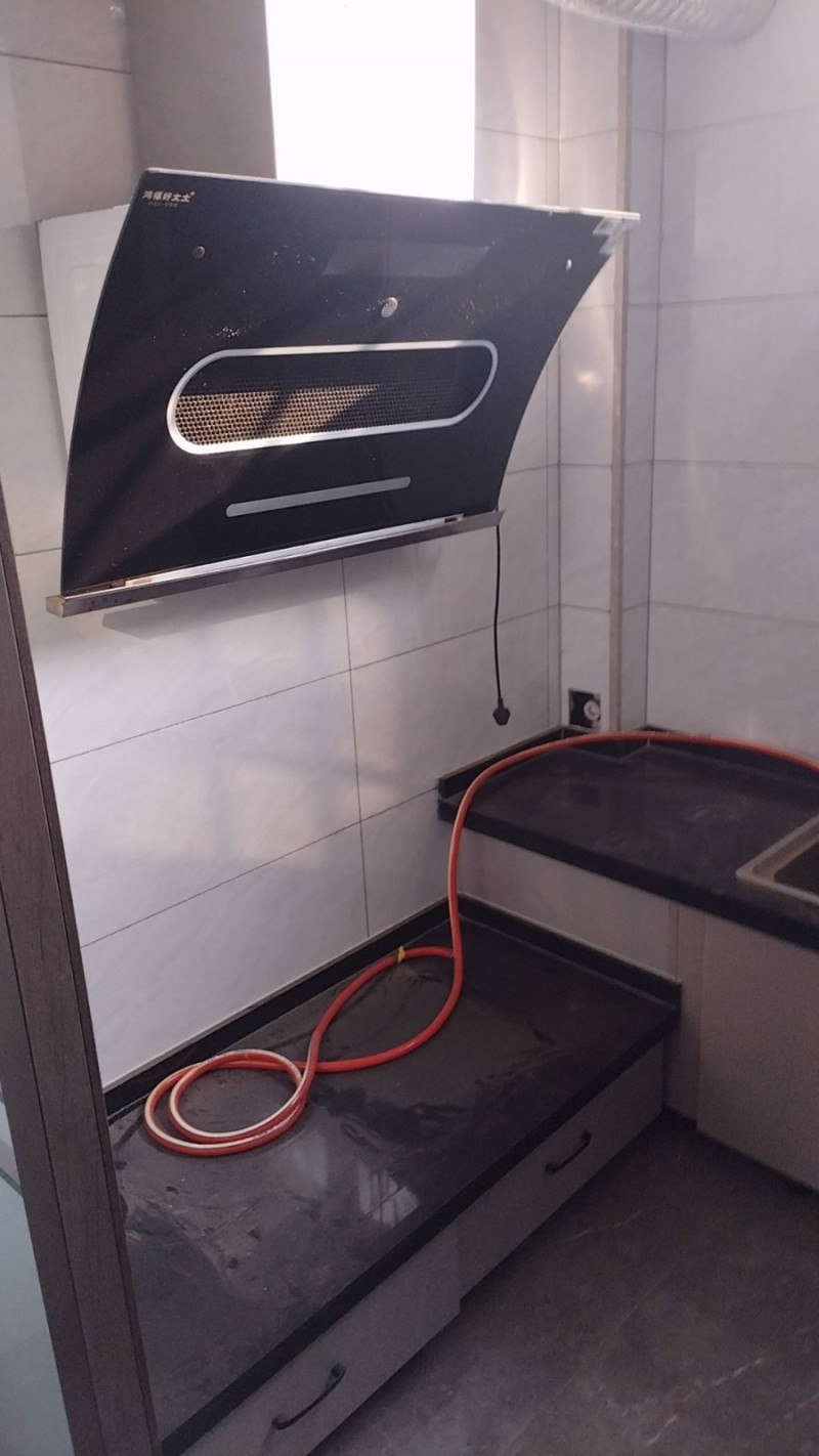 建设街北段，新房源装修好，现对外出租，水电暖齐全，无物业费干扰，停车便利。老人勿（第 5 张）