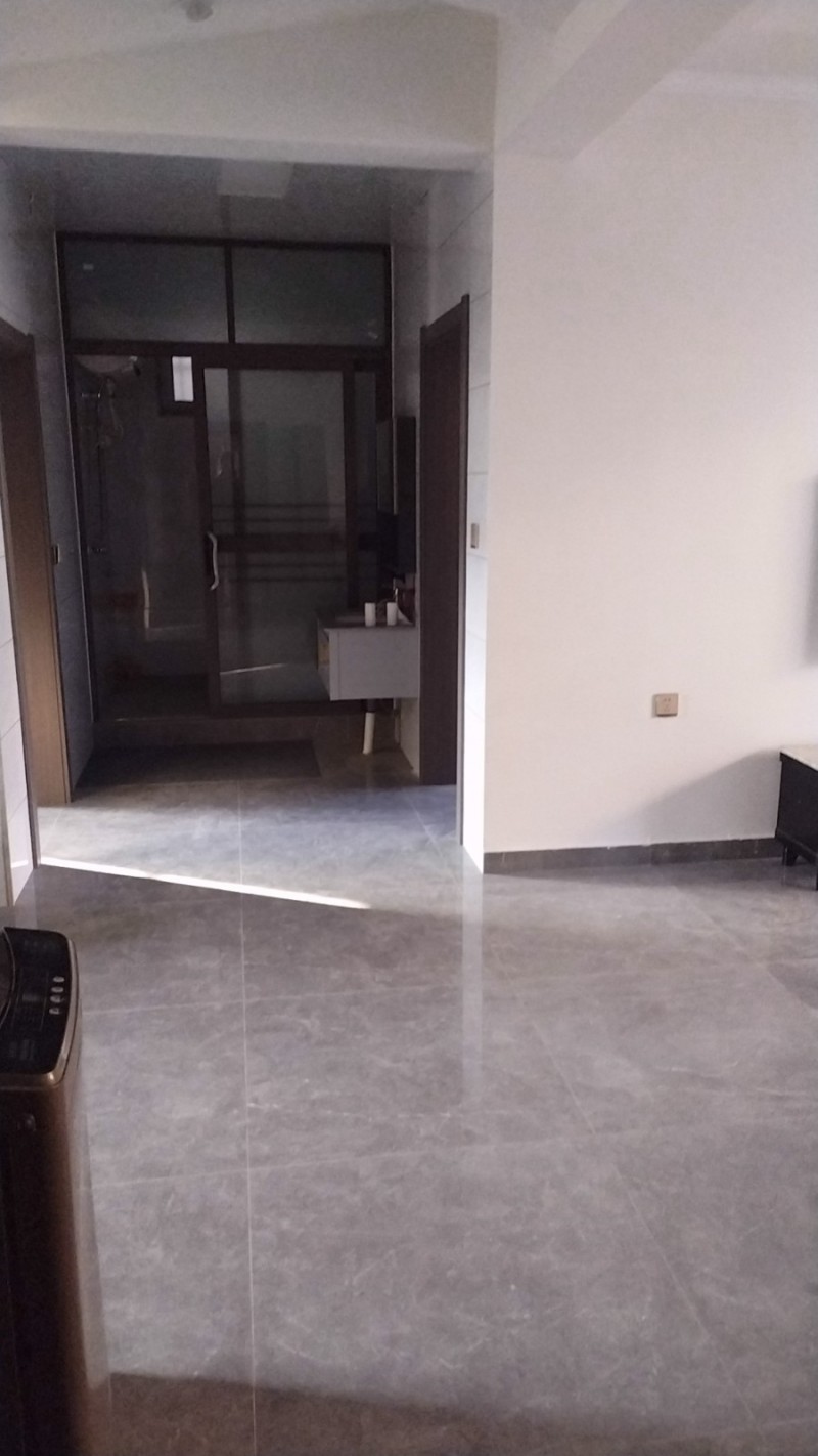 建设街北段，新房源装修好，现对外出租，水电暖齐全，无物业费干扰，停车便利。老人勿（第 8 张）
