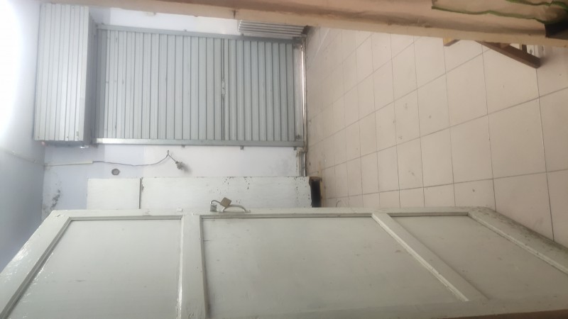丛台区朝阳路黎明街口西北角，一楼临街门房直租(无转让费)，水电暖齐全，大小门房两（第 4 张）