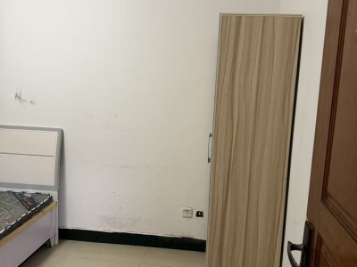 建设街环保家园出租，三楼，三室两厅两卫，三个空调，地暖，家具家电齐全，另有车库可（第 4 张）