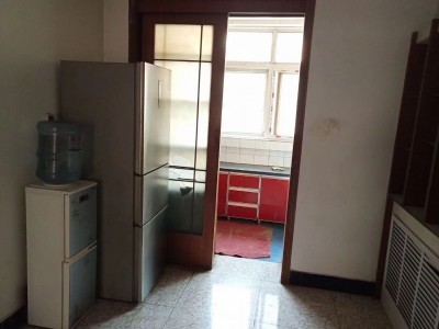 洪源小区出租：三室两厅一厨一卫，家具家电齐全，温馨舒适，拎包入住（第 6 张）