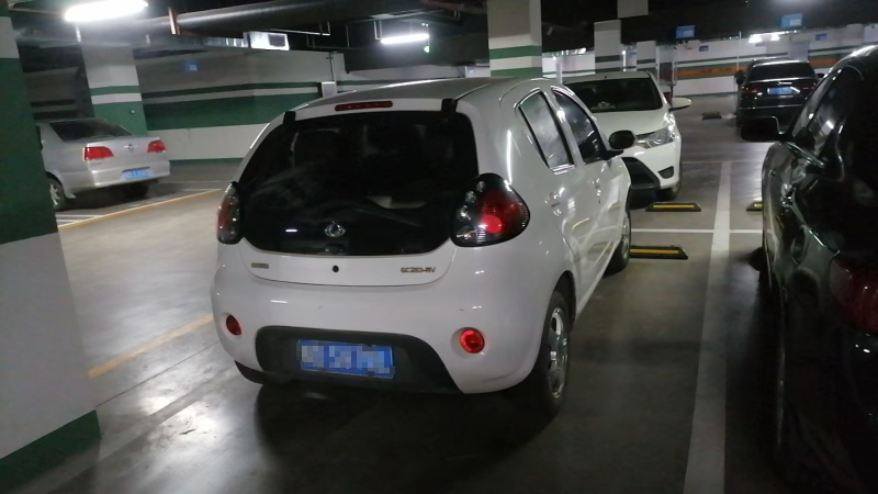 出售个人一手车，吉利熊猫1.3排量，14年车六万公里，售价5500，诚心要的来电（第 1 张）