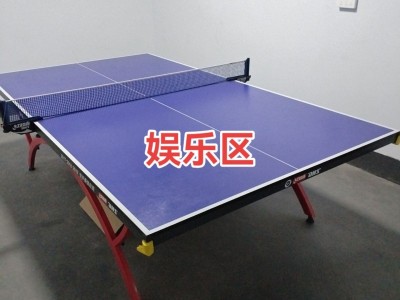 工作室对外招租，设施齐全，来人即可，月租500，年租5000，只招两位，先到先得（第 3 张）