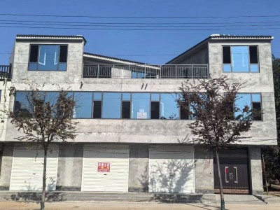 吉屋出租： 上下两层，共500平。足够实现创业梦想。 优质黄金地段。东➡️中央公（第 3 张）