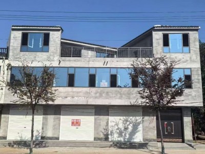 吉屋出租： 上下两层，共 500  平。足够实现创业梦想。 优质黄金地段。东➡️（第 4 张）
