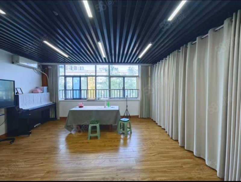 门市转让，面积70平租2500/月， 光华大街与丛台西路口光华大楼三楼两间办公室（第 2 张）