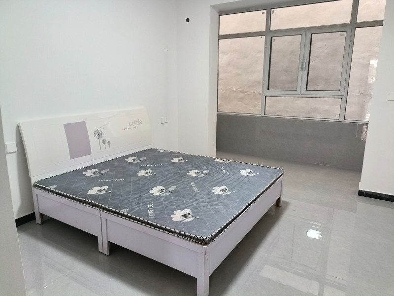出租 三室两厅两卫，家具齐全，空调热水器洗衣机地暖这些都有，你只管拎包入住就可以（第 5 张）