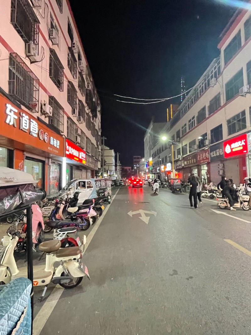 双李后门罐罐米线带技术整转。接手即营业。位置优越。 地址:河北省邯郸市广平县广平（第 6 张）