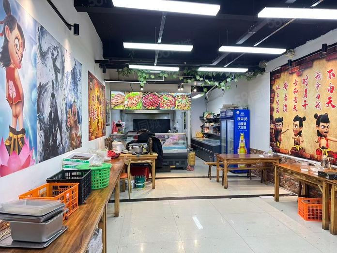 丛台区 现代奥城底商店铺出租 【面积】80平纯一层 【租金】面议 【详细】另带有（第 4 张）