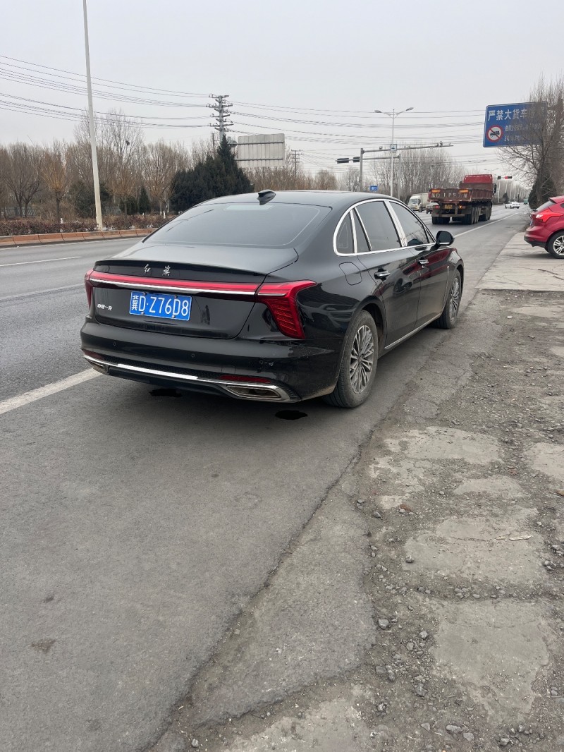 2023年24款红旗H5想换车，个人一手户，安全行驶12000公里没出过险，车况（第 1 张）