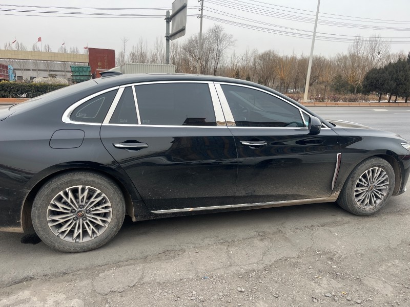 2023年24款红旗H5想换车，个人一手户，安全行驶12000公里没出过险，车况（第 2 张）