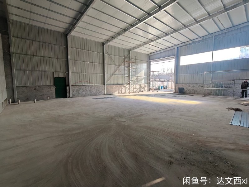 钢结构厂房出！空间大，门高，进出方便，适合做仓库、物
流、机械加工啥的～
厂（第 2 张）