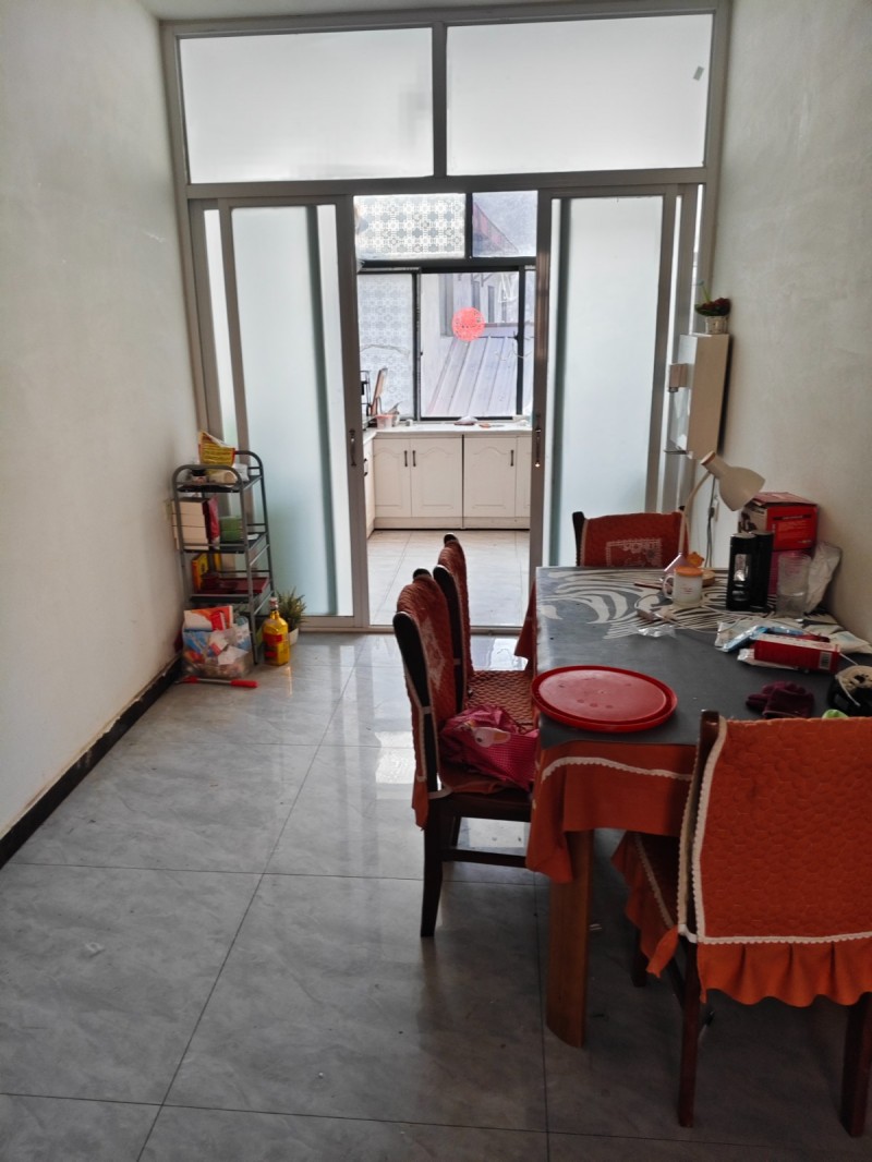刘懂村自建小区房出租，3室2厅2卫空调取暖，制冷带热水器，洗衣机，位置在赵王不夜（第 2 张）