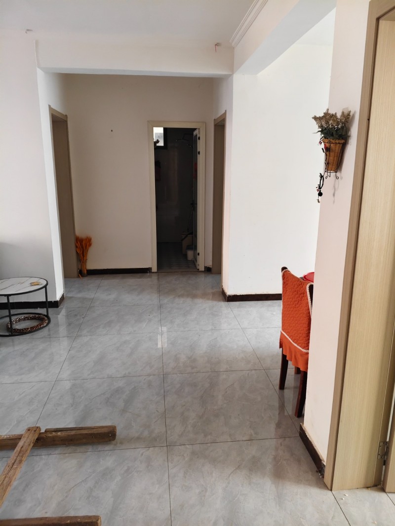刘懂村自建小区房出租，3室2厅2卫空调取暖，制冷带热水器，洗衣机，位置在赵王不夜（第 6 张）