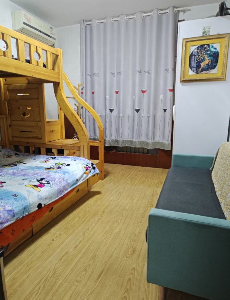 出租房屋三室两厅一卫，105平，三楼，火车站附近，药材院（第 8 张）