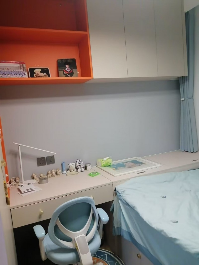 出租美的剑桥郡一期16号楼126平三居室房子，租金一个月2100元，精致装修，三（第 3 张）