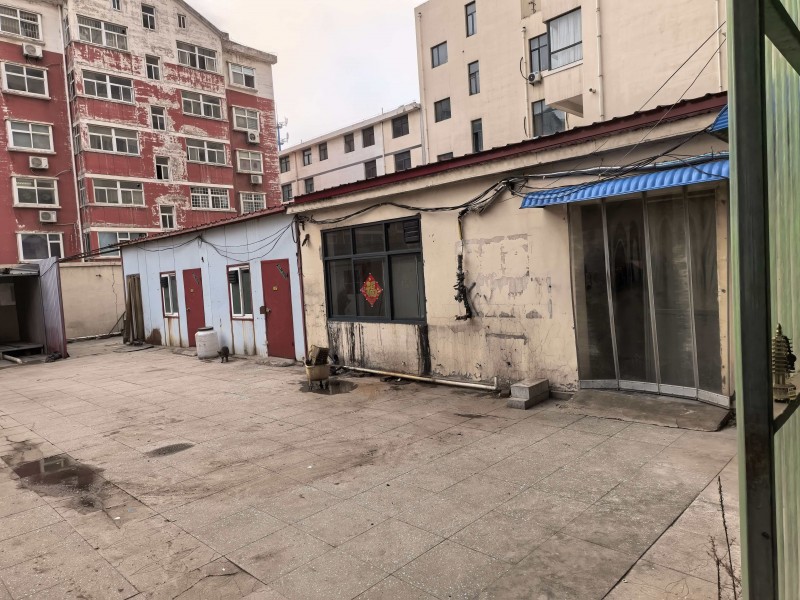 出租院子：肥乡区原区直机关幼儿园对面好想来院内，大概三百平米左右，，院内有多间搭（第 3 张）