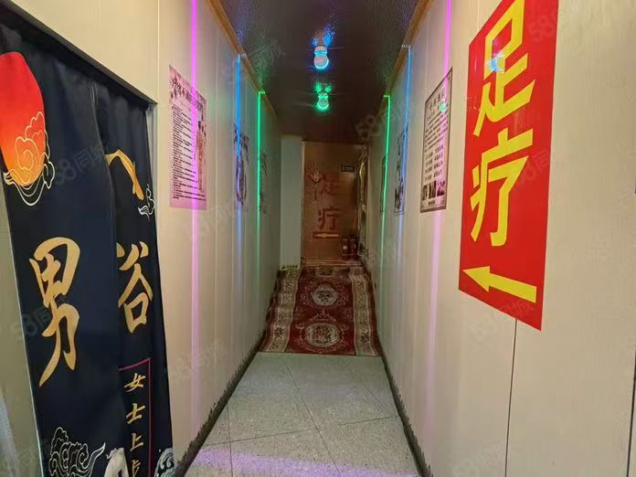 转让 
因有第二职业没时间管理，急转邯郸市邯山区华耀城一楼洗浴二楼足疗共700（第 6 张）