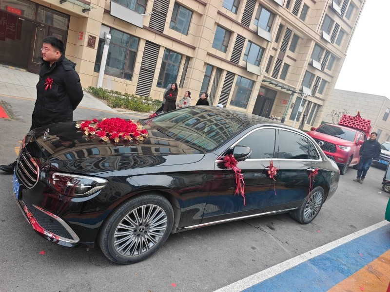 出租婚礼礼炮车红车红炮，长城炮，宝马六系，路虎揽胜奥迪A6
奔驰E300（第 6 张）